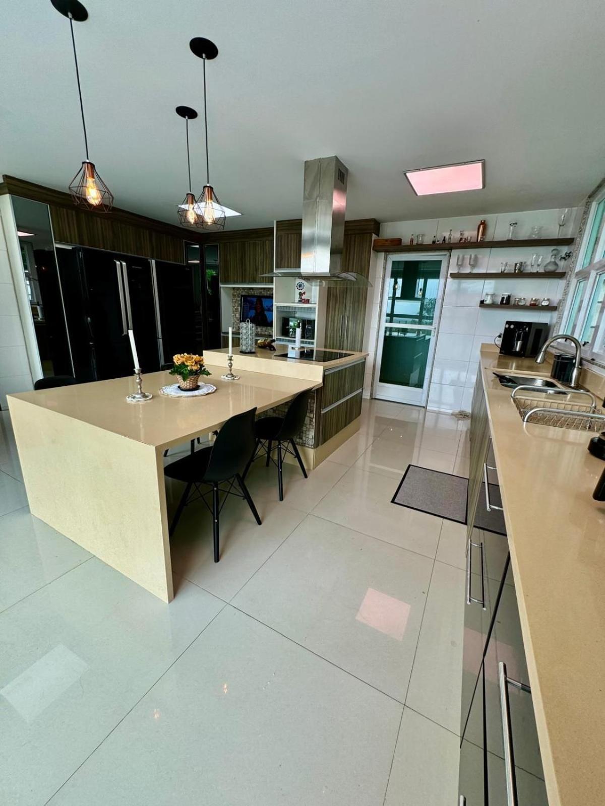 Leonardi's Sunset House Rio de Janeiro